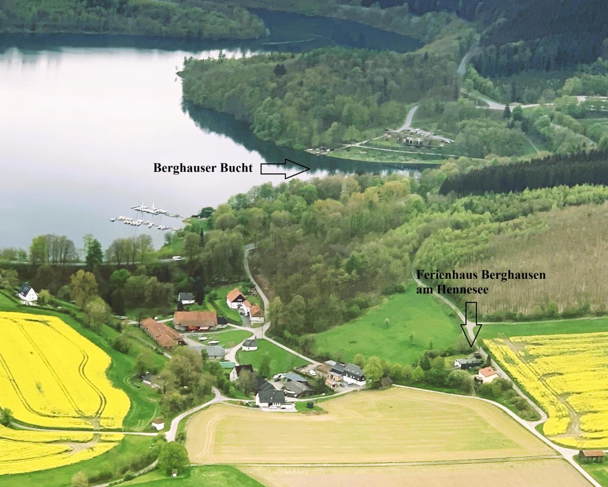 Ferienhaus Berghausen Am Hennesee メシェデ エクステリア 写真
